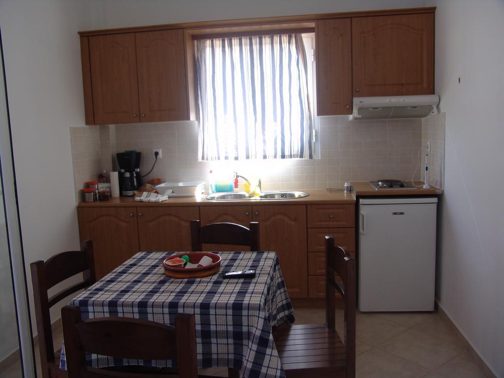 Joanna Apartments ميكري فيغلا الغرفة الصورة